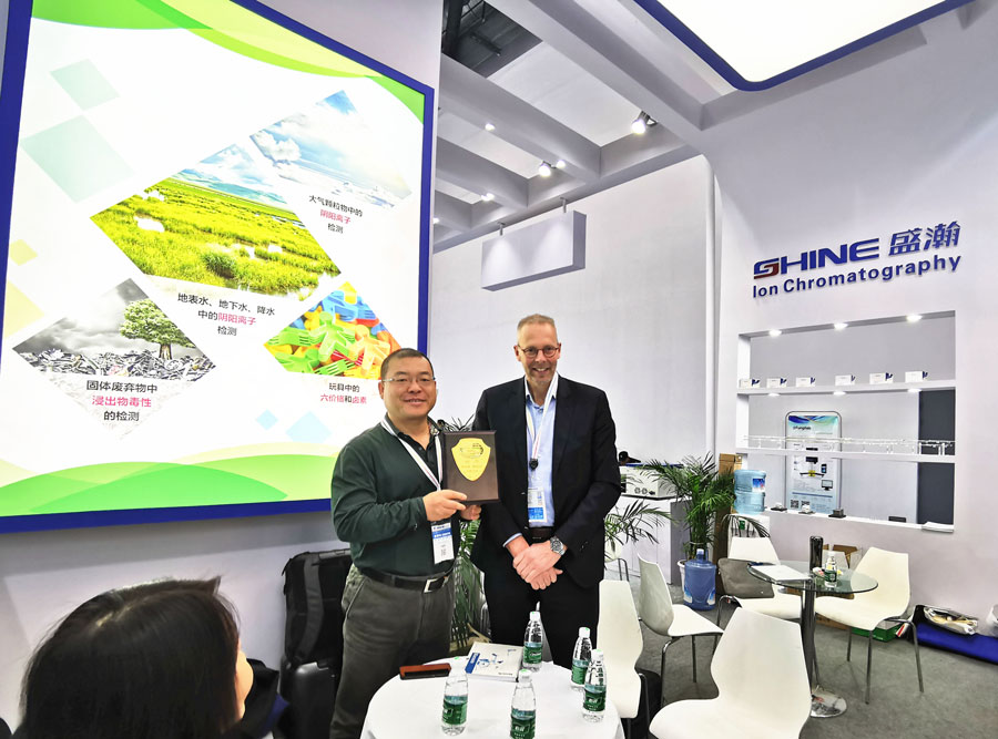 朱總與代理商 朱總與代理商