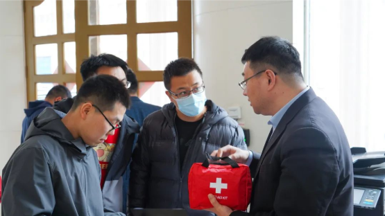 防護包發放 防護包發放